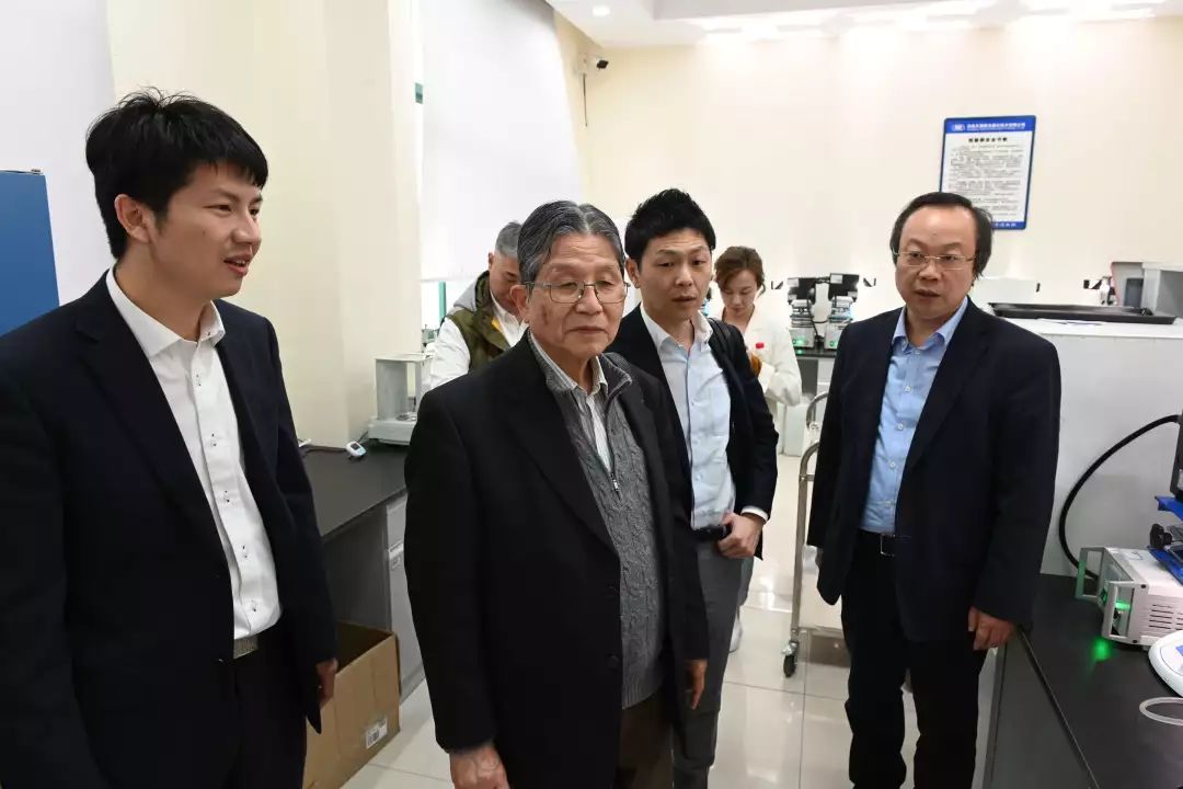 “光催化之父”——藤嶋昭院士蒞臨<a href=http://www.zfojg.cn target=_blank class=infotextkey>雙良</a>考察指導(dǎo)